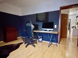 Kind / Büro