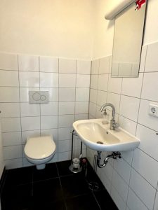 WC 2