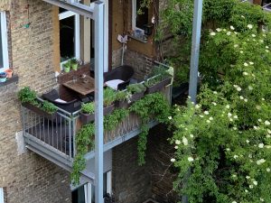Balkon Hofseite