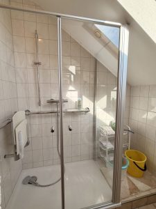 mit Dusche